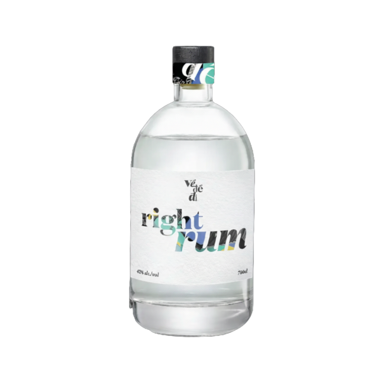 Về Để Đi Right Rum 700ml bottle